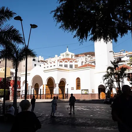 Bubu 1-a * Los Cristianos (Tenerife)