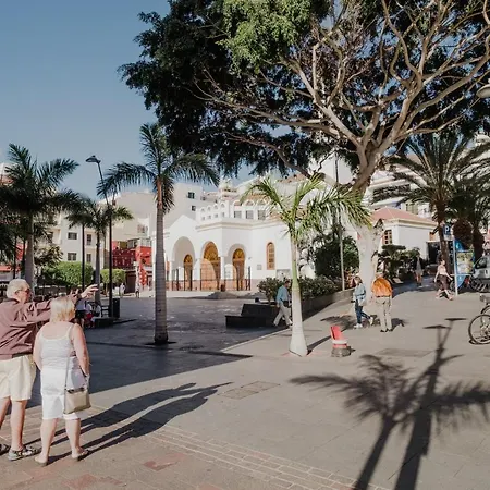 Bubu 1-a * Los Cristianos (Tenerife)