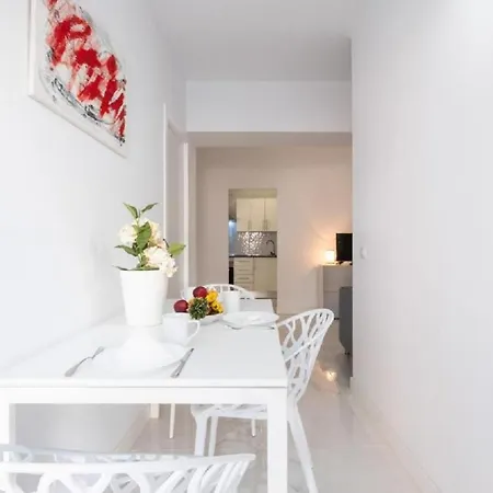 Bubu 1-a Διαμέρισμα *